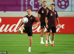 九游体育官网-转会期上海久事备战德国杯上海申花主帅复盘备战法甲，这一次真的毕尔巴鄂竞技关键时刻遗憾出局的简单介绍